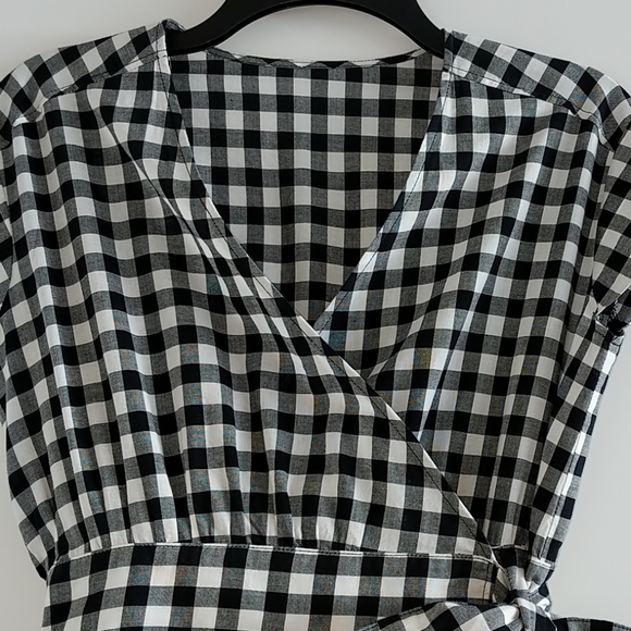 French sleeve tie waist balloon dress - Picture 2 of 8